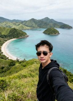 Maudrik Alzahra - Male escort in Bali Photo 6 of 9