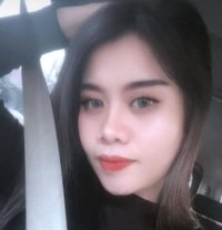 Maudy - masseuse in Surabaya