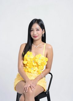 Maui - escort in Makati City Photo 13 of 13