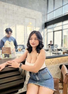 Caca - escort in Bali Photo 2 of 6