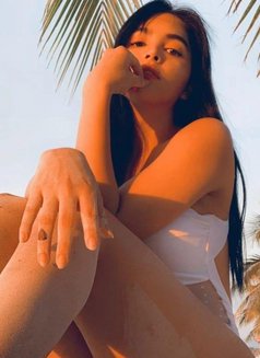 Maura - escort in Boracay Photo 8 of 12