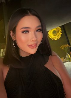 Mauren Hard Top and Sweet Bottom - Transsexual escort in Bali Photo 4 of 9