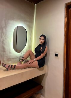 Mauren Hard Top and Sweet Bottom - Transsexual escort in Bali Photo 21 of 24