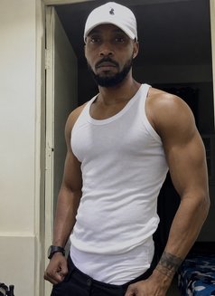 Maurice Sa - Male escort in Lagos, Nigeria Photo 4 of 4