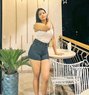 Massage sarvice & Realmeet available - puta in Dubai Photo 1 of 7