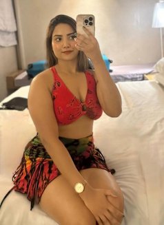 Mauritius Escort Service & Realmeet - escort in Mauritius Photo 6 of 7