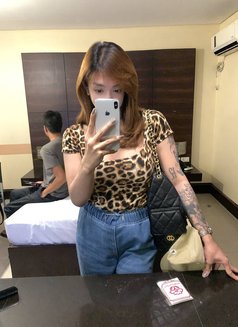 Mawi - Transsexual escort in Manila Photo 2 of 15