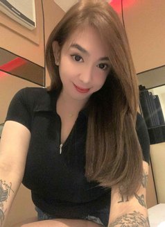 Mawi - Transsexual escort in Manila Photo 9 of 15