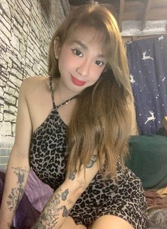 Mawi - Transsexual escort in Manila Photo 4 of 17