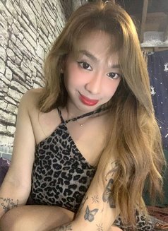 Mawi - Transsexual escort in Manila Photo 6 of 17