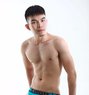 Max B Kk Boy - Acompañantes masculino in Bangkok Photo 1 of 2
