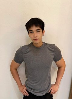 Max B Kk Boy - Male escort in Bangkok Photo 2 of 2