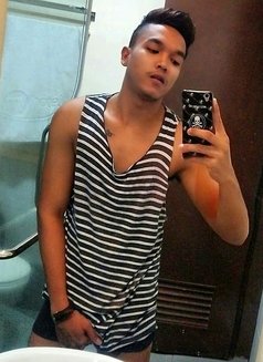 Max Balines - Male escort in Kuala Lumpur Photo 4 of 4