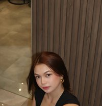 Max - escort in Manila