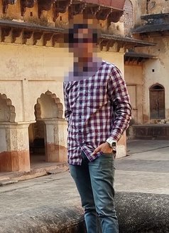 Mohit here Independent - Male escort in New Delhi Photo 3 of 6