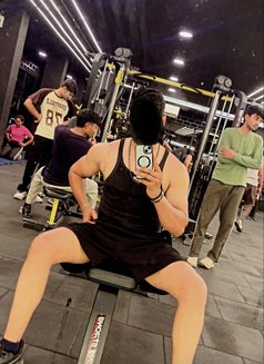 Raman - Male escort in Bhopal Photo 3 of 6