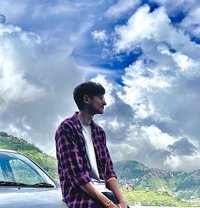 Max - Male escort in Chandigarh