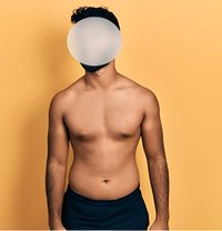 Max - Male escort in Chandigarh