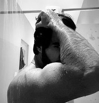 Max - Dominador masculino in New Delhi