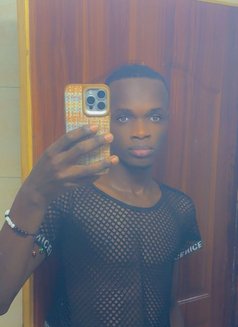 Max - Male escort in Nairobi Photo 5 of 5