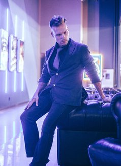 Max Night - Acompañantes masculino in Bangkok Photo 18 of 26