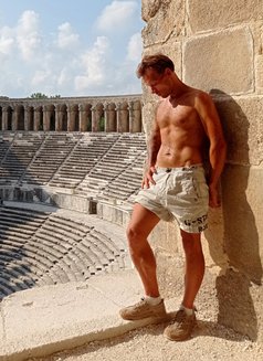 Max Night - Acompañantes masculino in Bangkok Photo 23 of 26