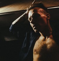 Max Night - Male escort in Bali