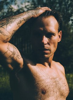 Max Night - Male escort in Hong Kong Photo 18 of 26