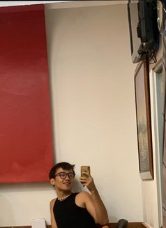 Max - Male escort in İstanbul Photo 12 of 13