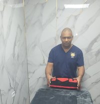 Max Stone - masseur in Panama City