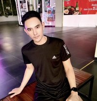 Max - Male escort in Bangkok