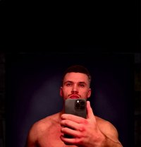 Max007 - Male escort in Berlin