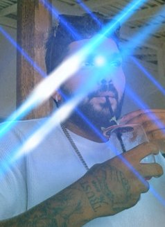 Maxi - Male escort in Bangalore Photo 1 of 2