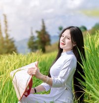 Diana – A touch of Vietnam in Bangalore - puta in Bangalore Photo 1 of 8