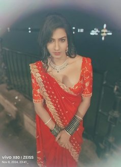 Maxie Reddy - Transsexual escort in Hyderabad Photo 28 of 28