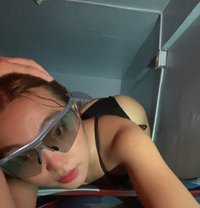 Maxie Simson - Transsexual escort in Manila