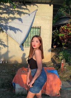 Maxie Simson - Transsexual escort in Manila Photo 3 of 6