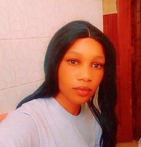 Maximilian - puta in Dammam