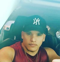 Maximo - masseur in Dubai