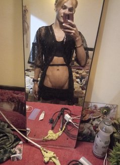 Maxina - Transsexual escort in Bangalore Photo 7 of 7