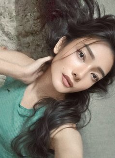 Maxina - Transsexual escort in Hyderabad Photo 17 of 21