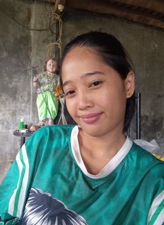 Maxine - escort in Cebu City Photo 1 of 2