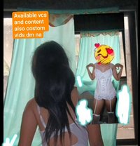 Maxine - escort in Manila