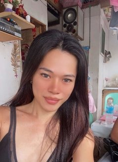 Maxine - Transsexual escort in Cebu City Photo 8 of 8