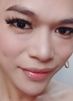 Maxine - Transsexual escort in Cebu City Photo 13 of 13
