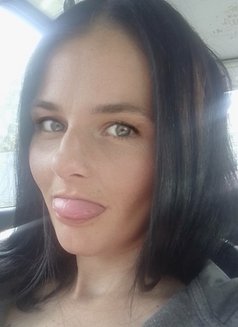 Maxine - escort in Cape Town Photo 2 of 5