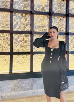 Maxine23 - escort in Dubai Photo 6 of 8