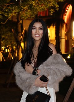 Maxinne - escort in Macao Photo 27 of 27