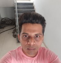 Maxwell - Acompañantes masculino in Pune