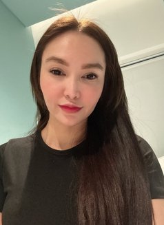 Lara dubai - puta in Dubai Photo 8 of 9